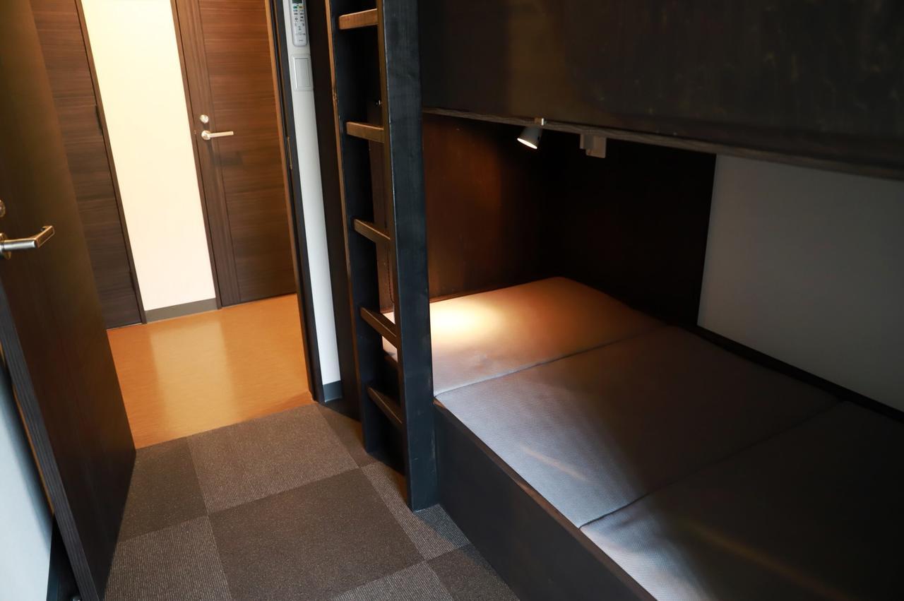 Hostel Taichi House Osaka Exterior photo